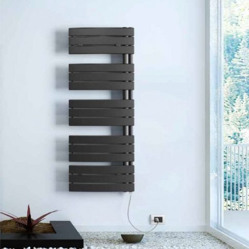 Egyenes radiátor, Sanotechnik SCS138 E-SALZBURG Contract elektromos törölközőszárító, 500 W