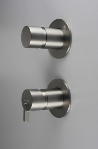 Falba süllyesztett csaptelep, Deante Silia zuhany csaptelep zuhanyváltóval,titanium BQS_D44P