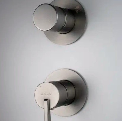 Falba süllyesztett csaptelep, Deante Silia zuhanyszett fejzuhannyal, titanium NQS_D9XK